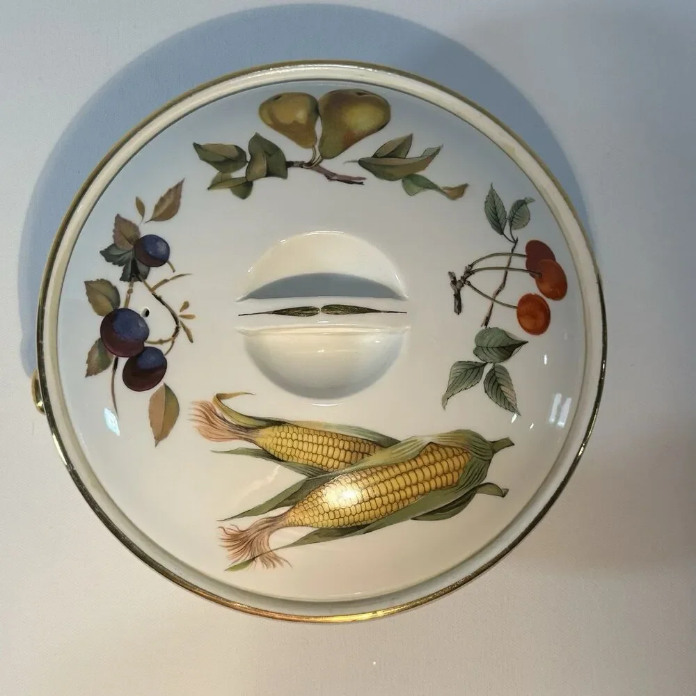 Royal Worcester Evesham Gold 5 Piece Casserole Baking Serving Set -Disc -England